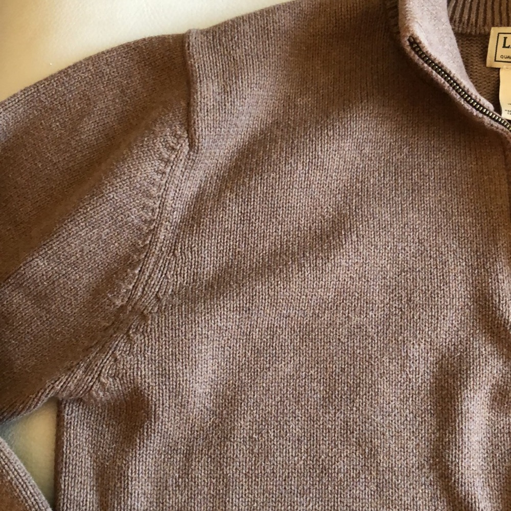 Men’s L.L. Bean brown zip Henley sweater - Picture 5 of 7